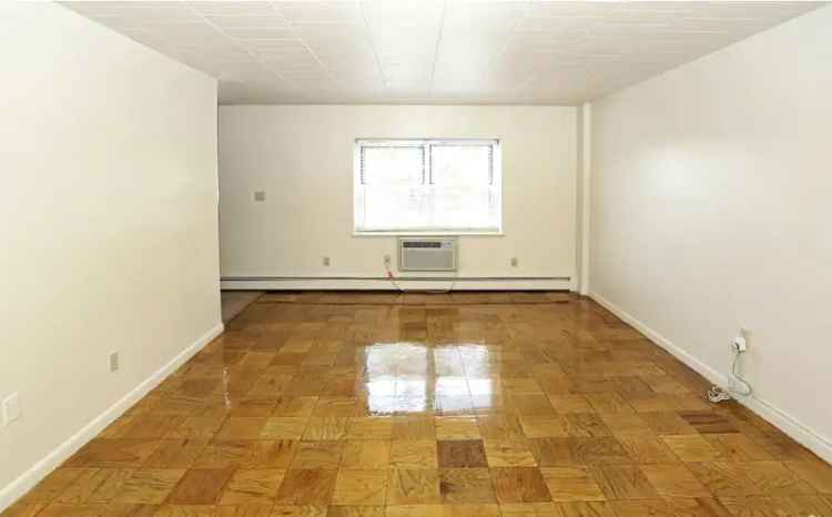 Rent Apartments in Hackensack with Great Features and Pet Friendly