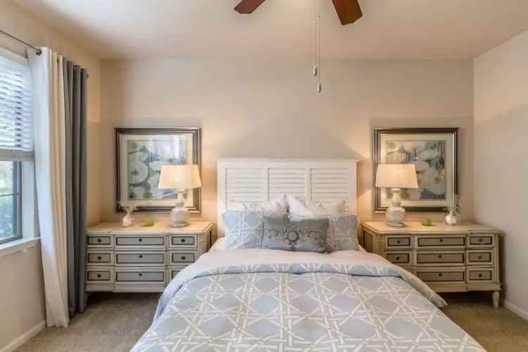 Rent Apartments in Grapevine with Resort Style Amenities