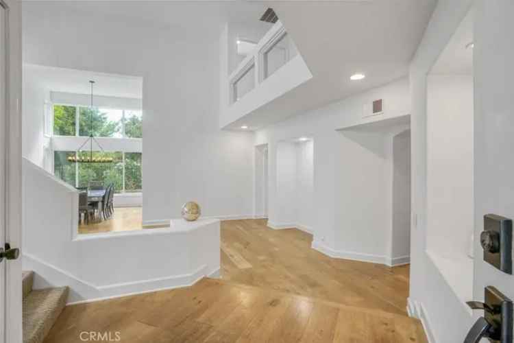 Rent Beautifully Remodeled 5 Bedroom Home in Bellagio Estates