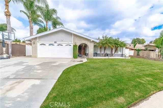 House For Sale in 4903, East Wasatch Drive, Anaheim, California