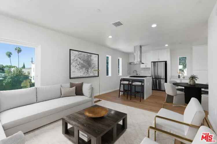 House For Sale in 2636, Virginia Road, Los Angeles, California