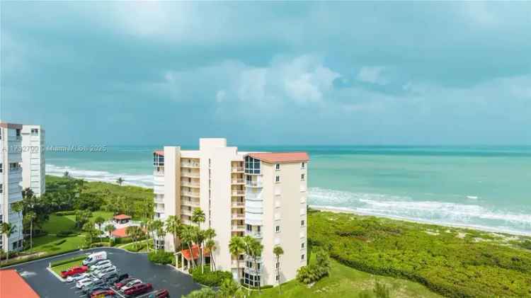 Rent Oceanfront Apartment Unit with Modern Upgrades in Ft. Pierce