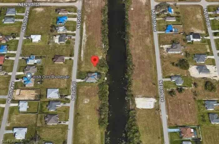 Land For Sale in 2807, Northeast 5th Place, Cape Coral, Florida