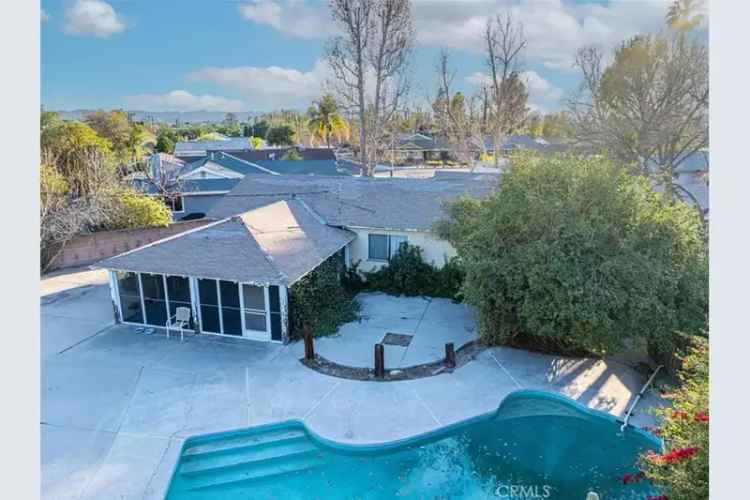 Buy 3 Bedroom 2 Bath Pool Home in Cul-de-Sac Location