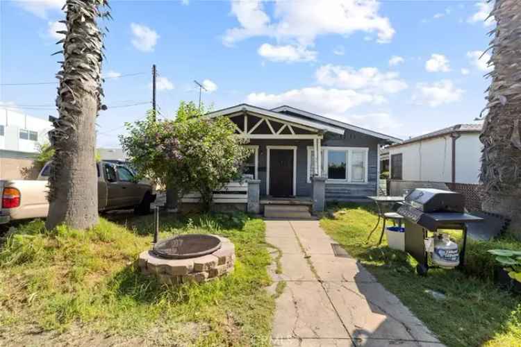 Duplex investment opportunity in Atwater Village with rental potential