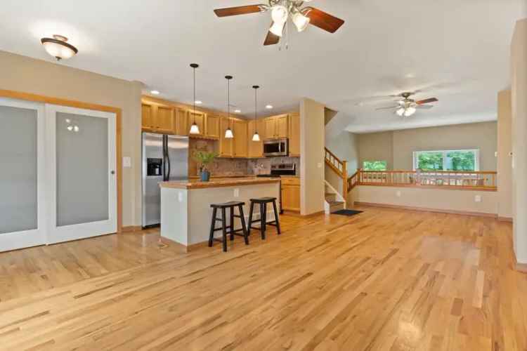 For Rent Beautiful Townhome in Indian Peaks with 4 Bedrooms and 4 Bathrooms