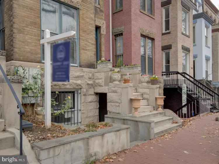 House For Sale in 1751, U Street Northwest, Washington, District of Columbia