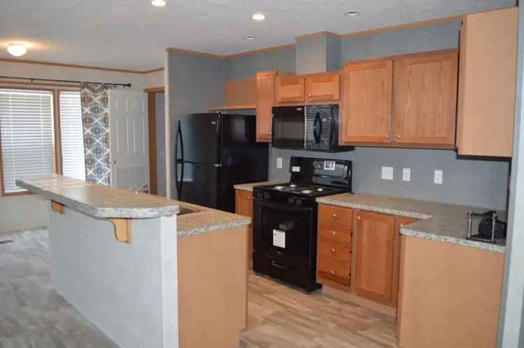 Rent Apartments in Elkhart with Modern Amenities Near Notre Dame