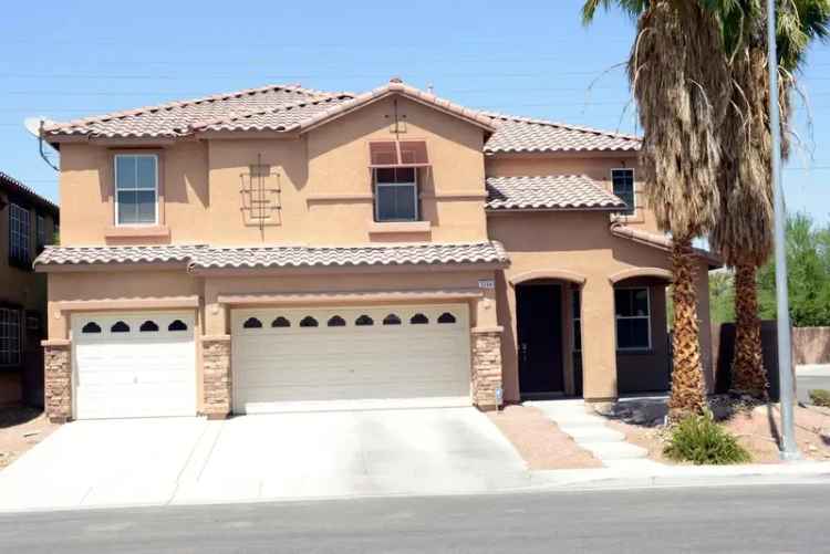 Rent Huge Pool Home in North Las Vegas with Five Bedrooms