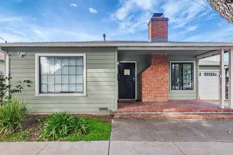 Charming bungalow for sale in Rose Garden with vintage features and updates