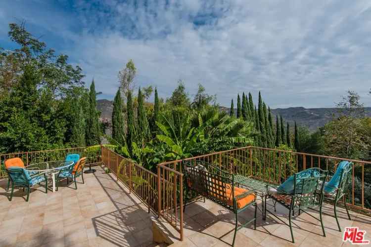 House For Sale in 1836, Lookout Road, Unincorporated Santa Monica Mountains, California