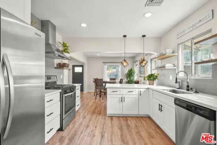 House For Sale in 1828, West 84th Street, Los Angeles, California