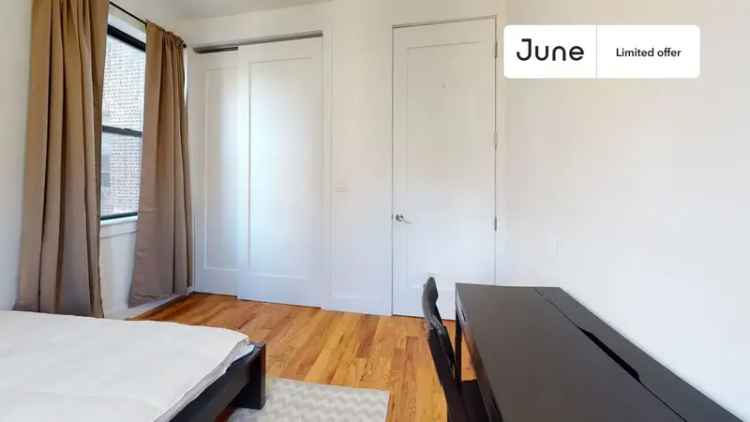 Room for Rent in Brooklyn with Furnished Corner Room Near Prospect Park