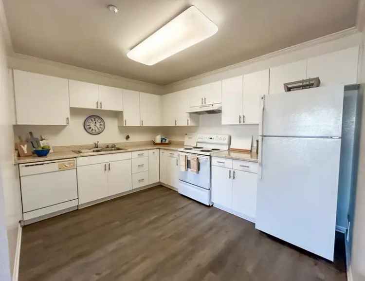 Rent Apartments at La Pacifica - Serene Living with Convenient Access