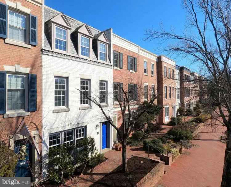 House For Sale in 1230, C Street Southeast, Washington, District of Columbia