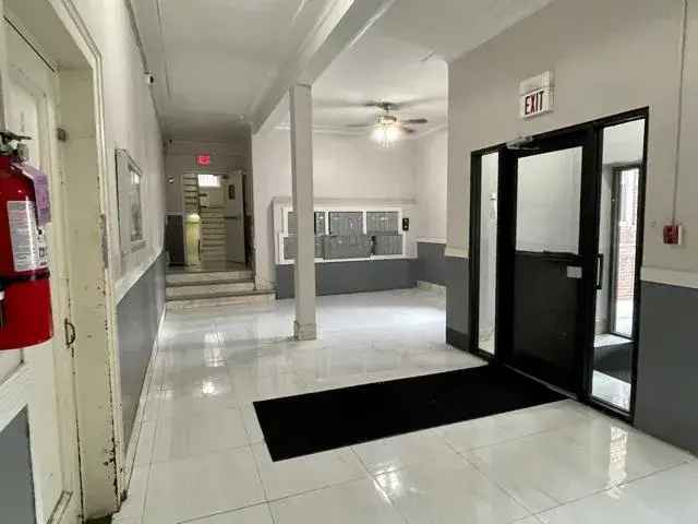 Rent Beautiful Renovated Studio-1Br Apartments in Orange NJ