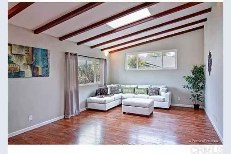 House For Sale in 3020, Meadow Grove Drive, San Diego, California