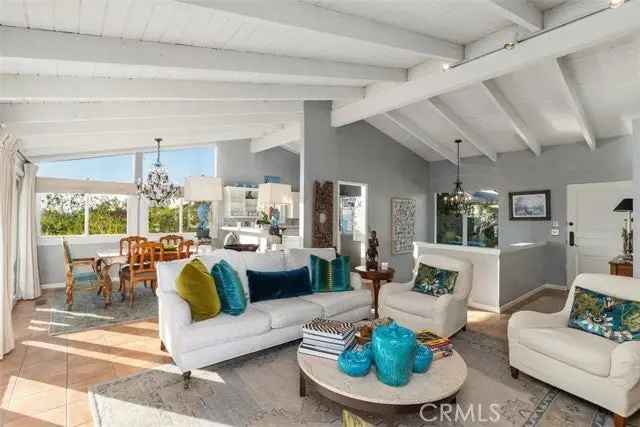 House For Sale in 673, Vista Bonita, Newport Beach, California