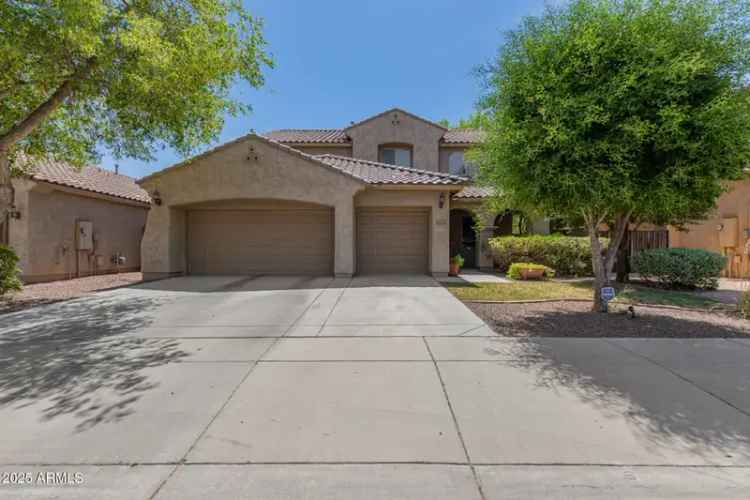 Buy Pulte Home in a Great Location with Mountain Views and 4 Bedrooms