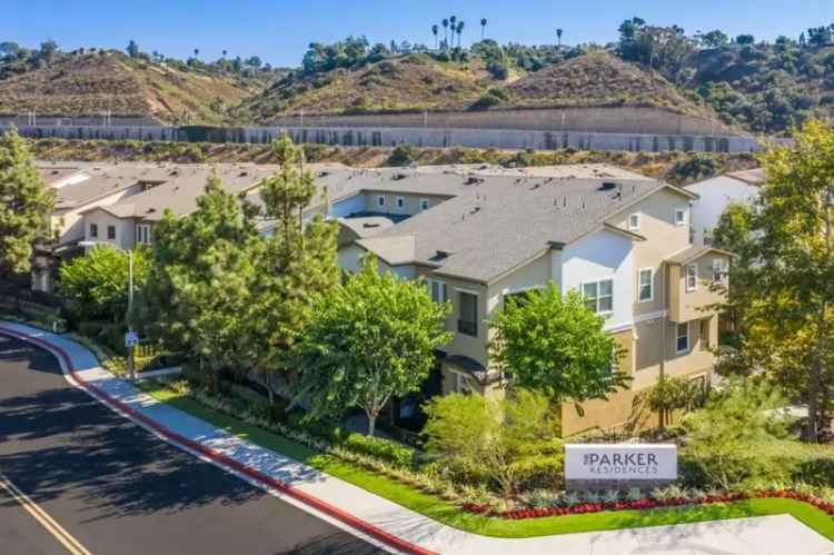 Rent Townhome Apartments in San Diego with Great Amenities