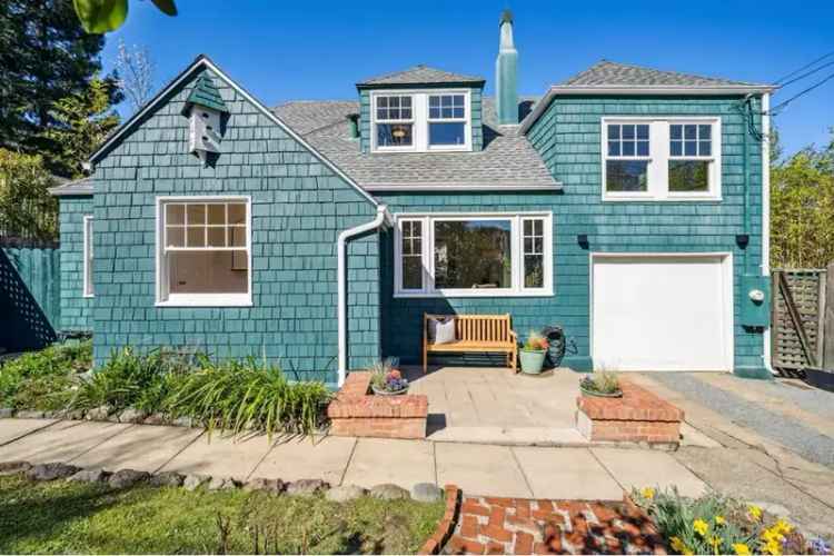 Buy vintage house in San Anselmo with 3 bedrooms and expansive backyard