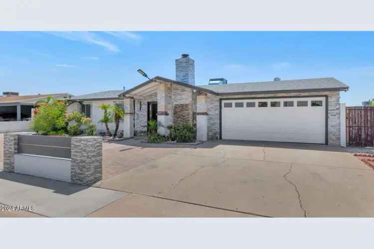 House For Sale in 3829, West Thunderbird Road, Phoenix, Arizona