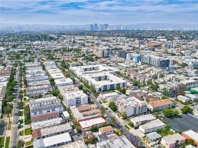 House For Sale in 3729, Glendon Avenue, Los Angeles, California