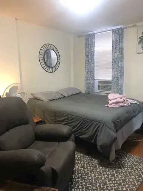 Studio Apartment for Rent in Beacon Hill with Great Transport Access