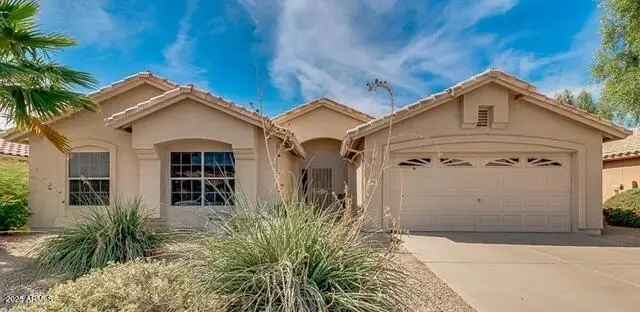 House For Sale in 6413, West Irma Lane, Glendale, Arizona