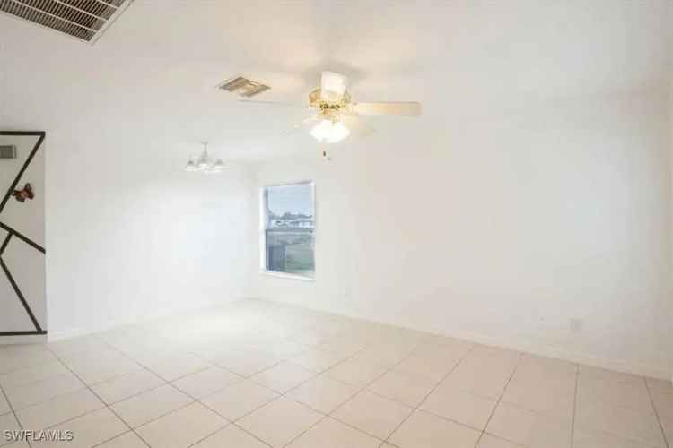 Rent Charming 3 Bedroom 2 Bath Home in Fort Myers With Lanai