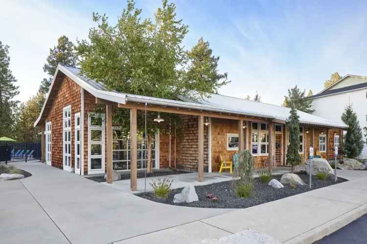 Rent Apartments in Spokane Valley with Trail Access and River Views