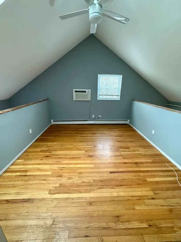 Rent Loft Style 1 Bedroom Apartment in Poughkeepsie with Scenic Views