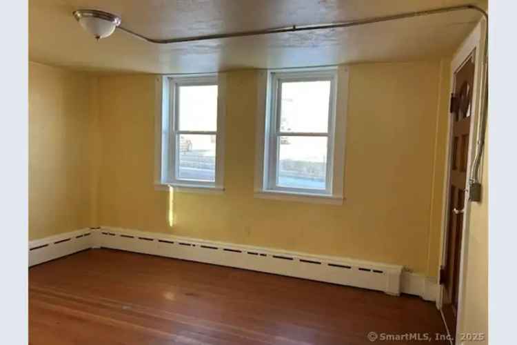 Buy House Near Connecticut River with Balcony and Additional Apartment