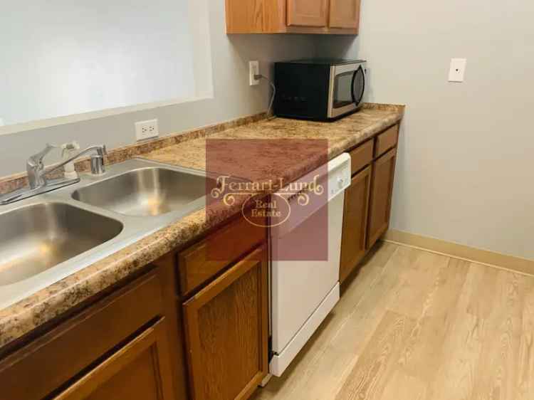 Rent Apartment in Central Sparks Near Victorian and Events