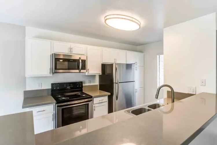 Rent Newly Renovated Apartments in Rancho Cucamonga CA with Scenic Views