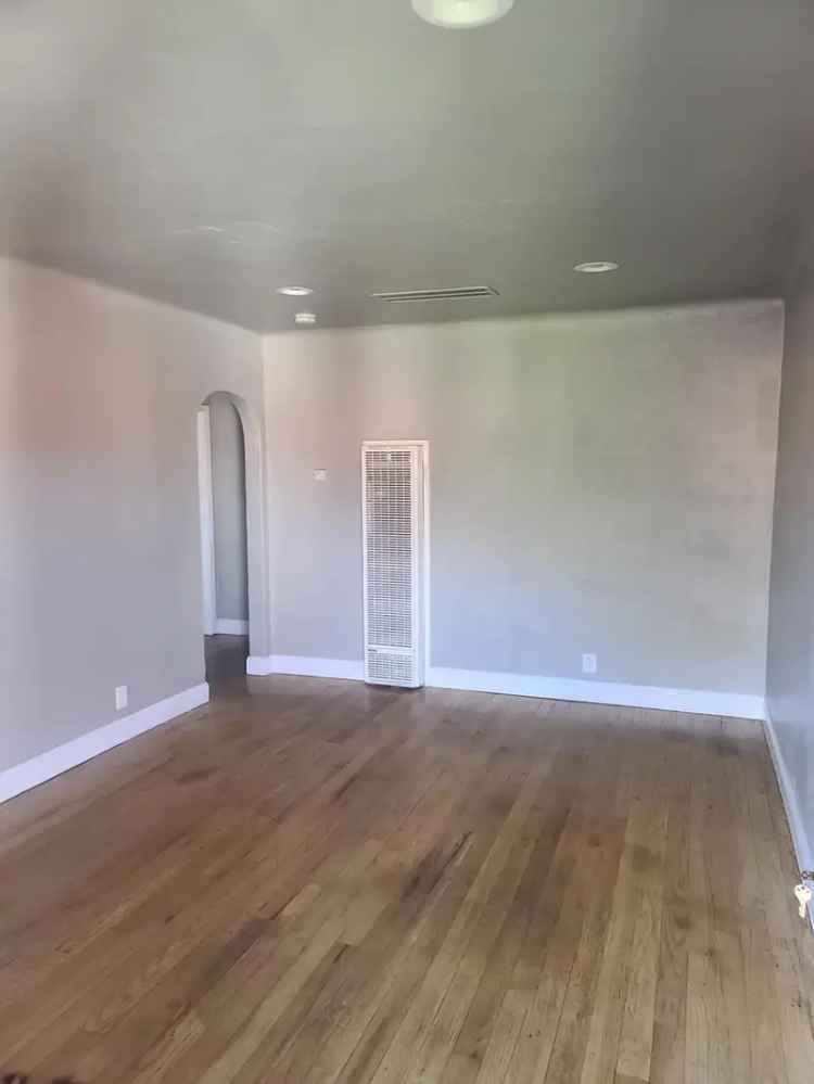 Rent Apartment in Historic Downtown Fresno with Open Floor Plan