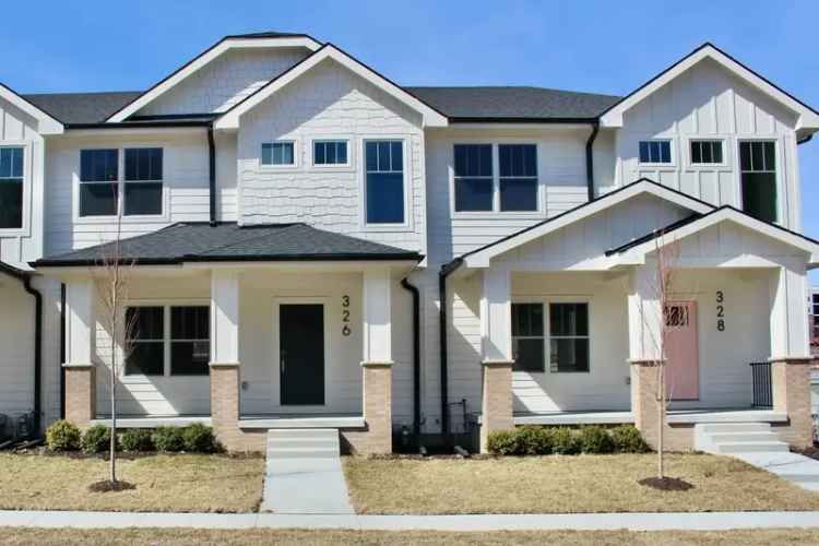 Rent Townhouse in Omaha with High End Finishes and Urban Convenience