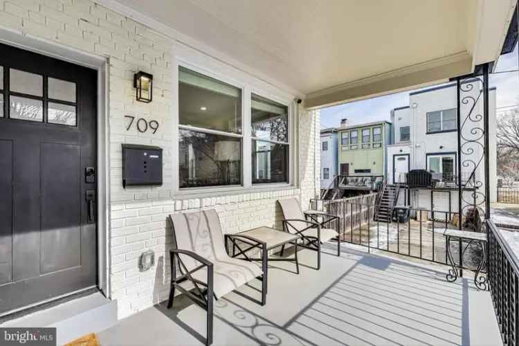 House For Sale in 709, Gallatin Street Northwest, Washington, District of Columbia