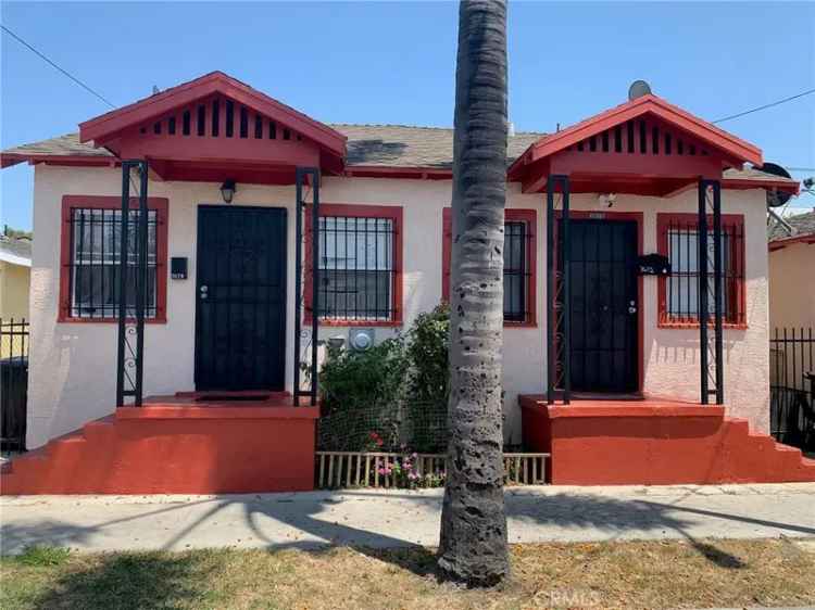 House For Sale in 1481, West 37th Street, Los Angeles, California