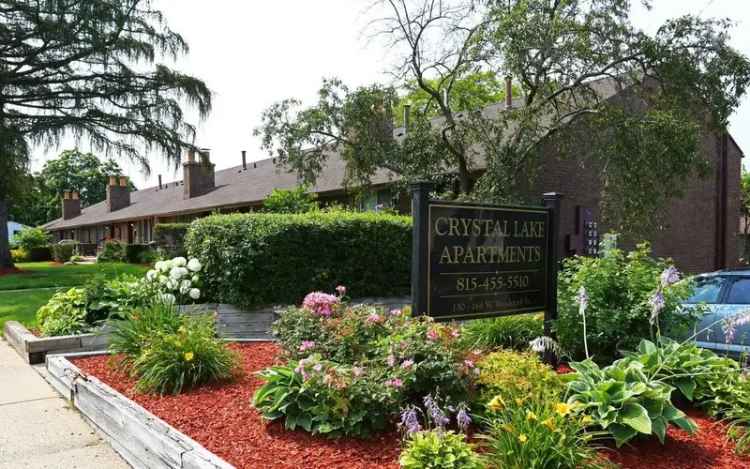 Rent Apartments in Downtown Crystal Lake with Modern Features