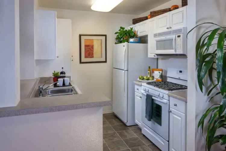 Rent Spacious Apartment Homes in Terra Vista Rancho Cucamonga