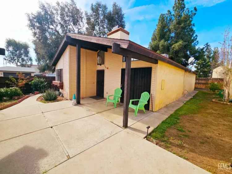 House For Sale in 3821, McCourry Street, Bakersfield, California