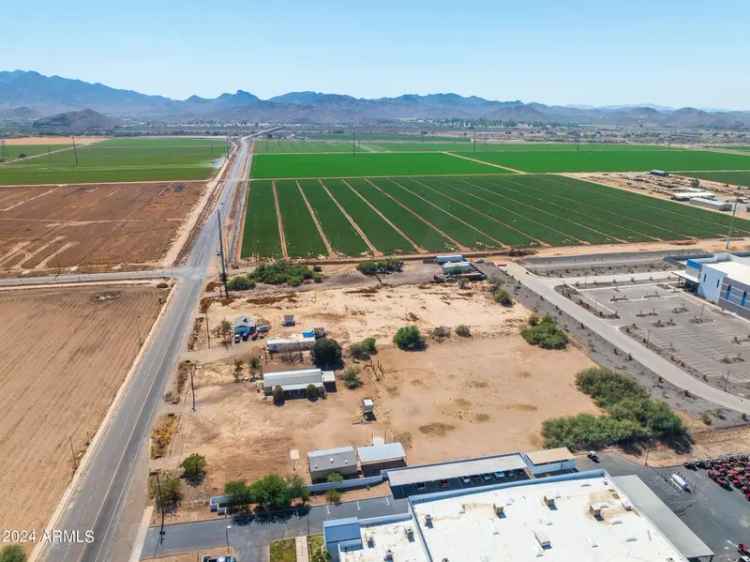 Buy Land in Goodyear with Investment Potential and Development Opportunities