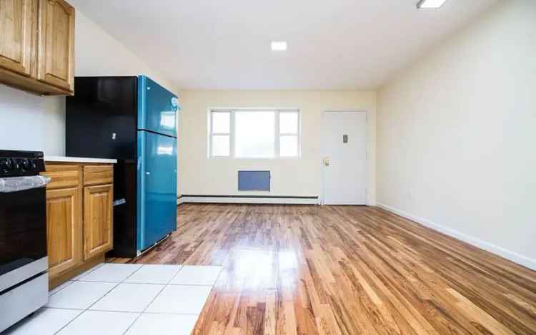 Rent Apartment Unit with Home Office Near Everything You Need