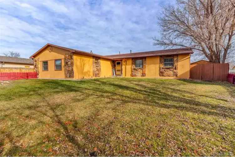 Spacious rancher for sale with 3 bedrooms and game room near schools