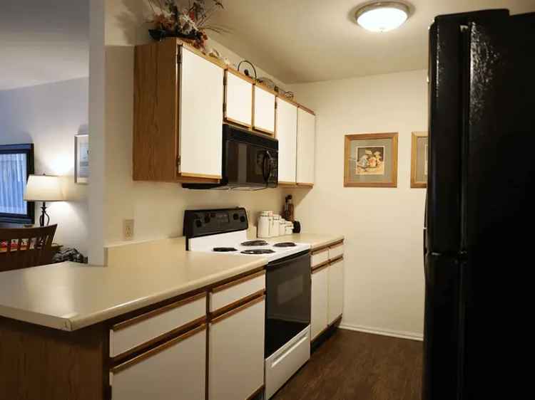 Rent Apartments in St. Louis with Spacious Floor Plans and Amenities