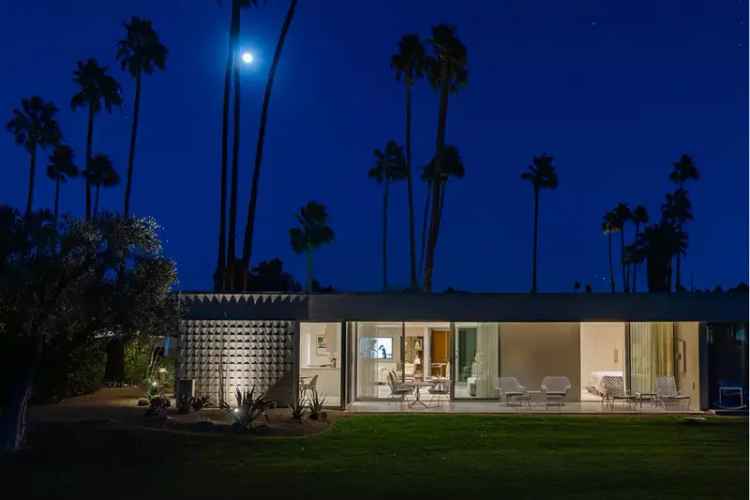 Rent Luxury Home with Smart Technology in South Palm Springs