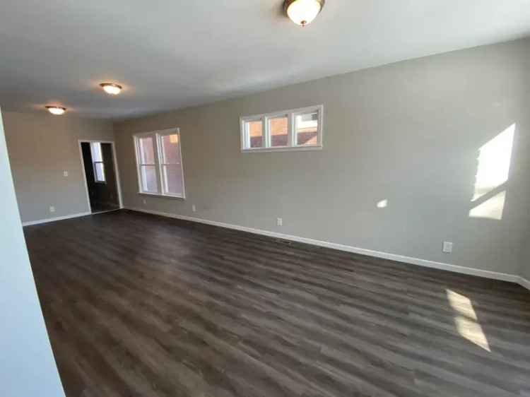 Rent Apartment Unit 2 Bedroom in North End with Modern Features