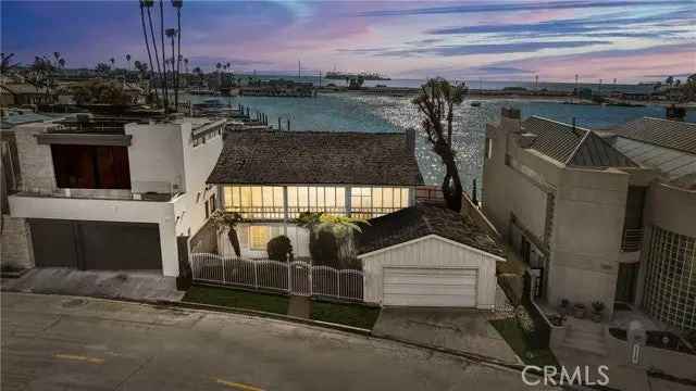 House For Sale in Long Beach, California