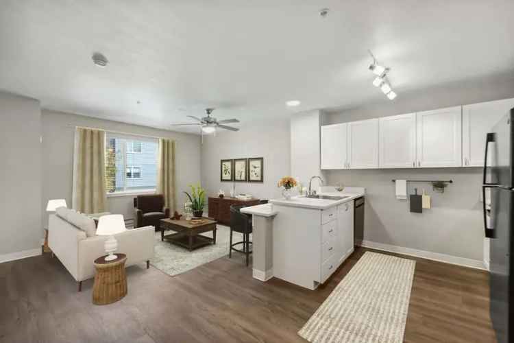 Rent Senior Affordable Apartments in Federal Way with Spacious Floor Plans